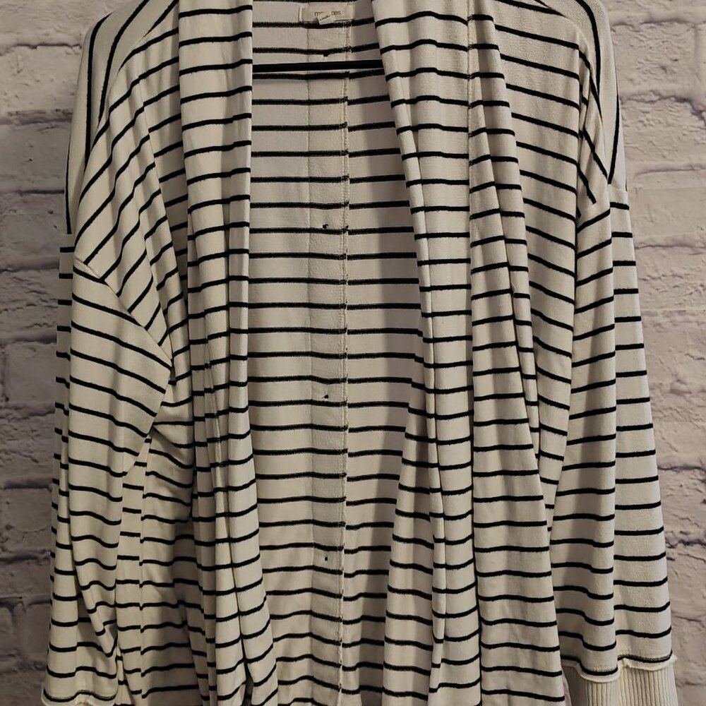 Maurices XXL White With Black Stripes Cardigan